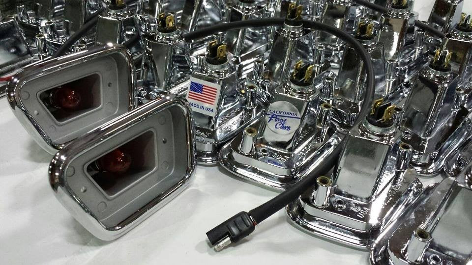 1968 Ford Mustang Front Fender Side Marker Lamp Assembly, Pair